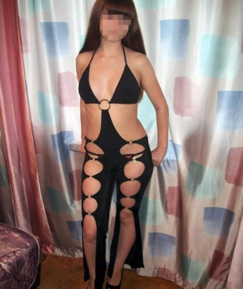 В моем арсенале есть широкий спектр услуг, которые позволят тебе расслабиться и насладиться каждой минутой нашей встречи. Мои мягкие руки и прекрасное тело помогут тебе окунуться в мир блаженства.
Я профессионалка своего дела и гарантирую абсолютную конфиденциальность и безопасность. Некоторые из моих услуг включают классический и эротический массаж, оральный и классический секс, ролевые игры и фантазии.
У меня есть множество положительных отзывов от довольных клиентов, которые приходят ко мне снова и снова. Только для тебя я могу поделиться моими фотографиями, чтобы ты убедился, насколько я привлекательна и сексуальна.
Я живу в Москве и готова принять тебя в своей уютной и роскошной квартире, где ты сможешь отдохнуть и насладиться моим обществом. Жду твоего звонка, чтобы начать нашу волшебную встречу. 💋🌟🔥 14884, 24 года